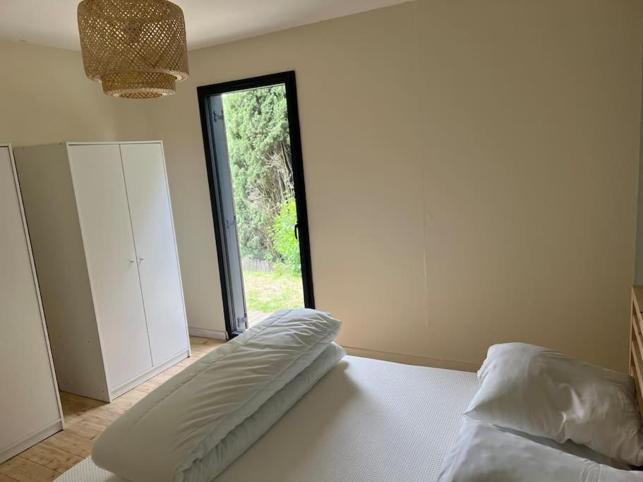 Maison En Bois A Entrechaux Zewnętrze zdjęcie